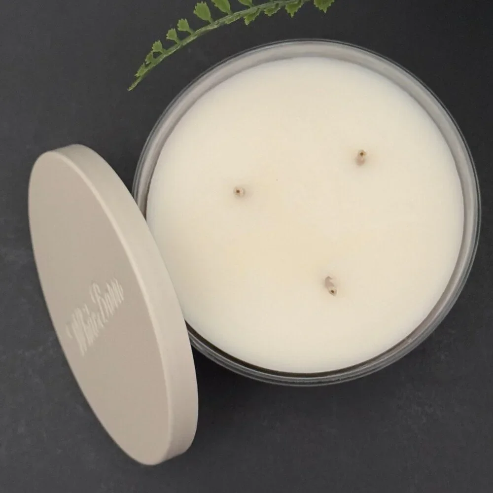 BBW Lavender Vanilla White Barn Bath & Body Works 3 Wick Candle - Picture 6 of 10